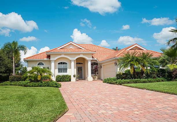 Best Professional Driveway Pavers  in Machesney Park, IL